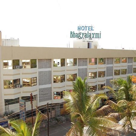 שירדי Hotel Bhagyalaxmi מראה חיצוני תמונה