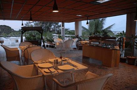 שירדי Hotel Bhagyalaxmi מסעדה תמונה