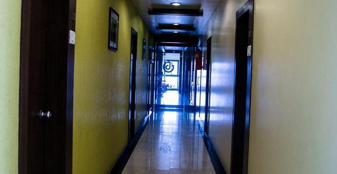 שירדי Hotel Bhagyalaxmi מראה חיצוני תמונה