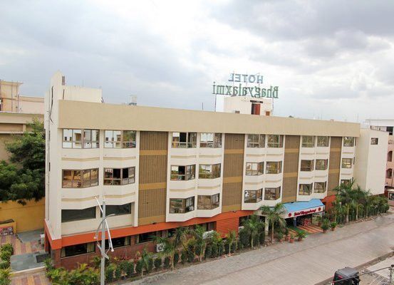 שירדי Hotel Bhagyalaxmi מראה חיצוני תמונה